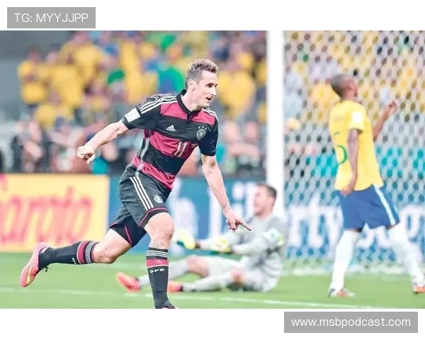 德甲解说员的精彩瞬间:透视德国足球的激情与魅力